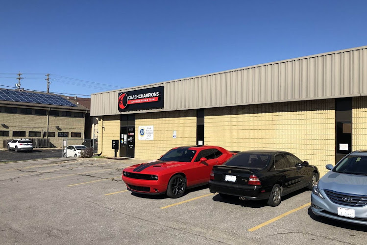 Crash Champions Collision Repair Gladstone