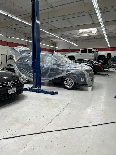 J & J Auto Body – Piner Road