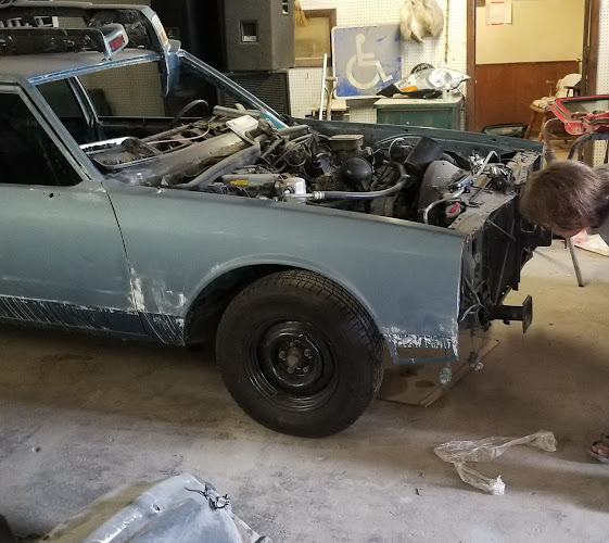 B & J Auto Body & Paint