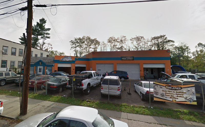 Solano’s Auto Body Shop LLC.