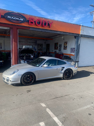 A Radius Auto Body