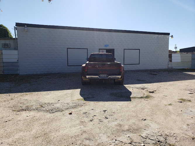 Emile’s Paint & Body Shop