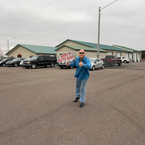 Bert’s Auto Body