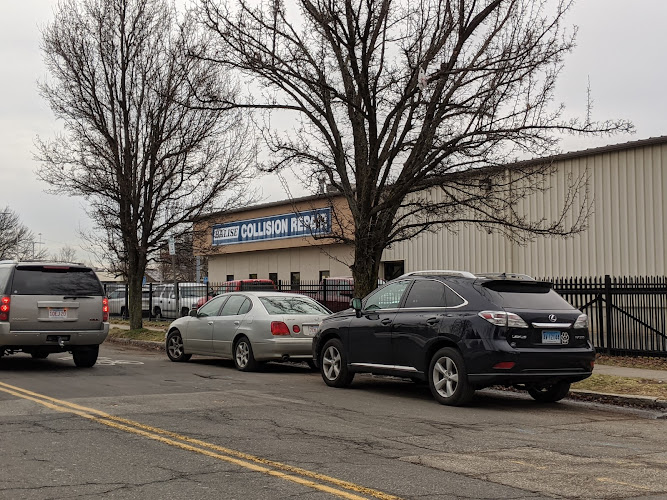 Balise Collision Repair