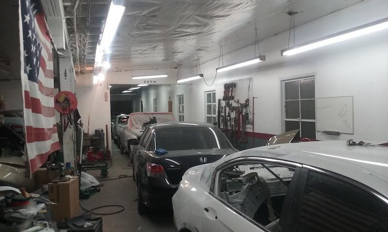 ABSOLUTE COLLISION CENTER