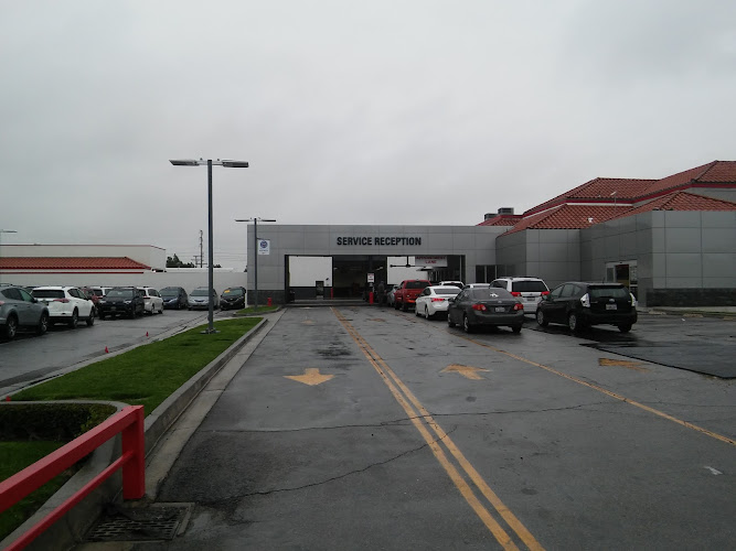 Penske Collision Center