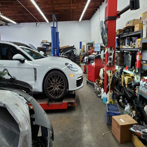 ??? ??? Auto King Collision Center