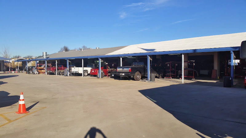 Frank’s Collision Repair – Baytown